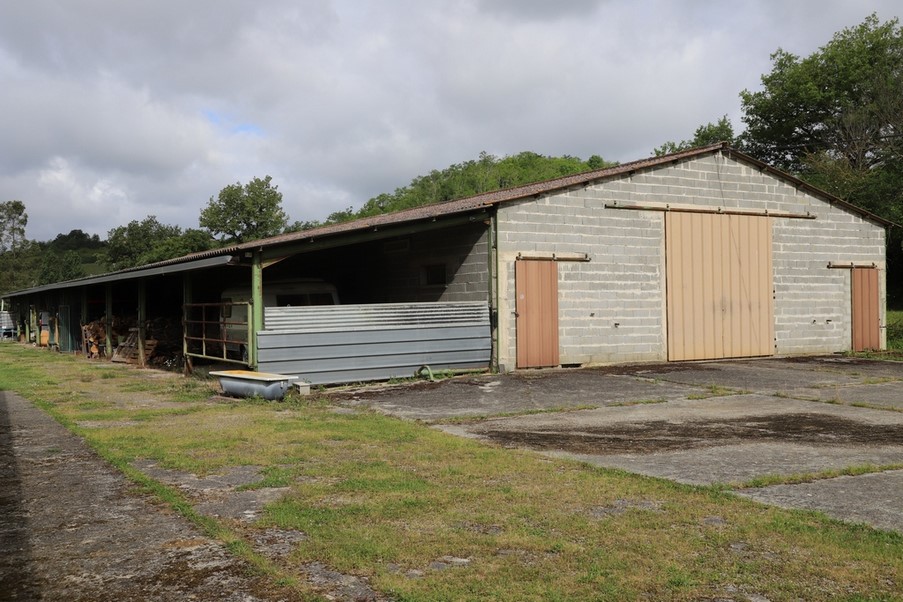 hangard ferme 680m²